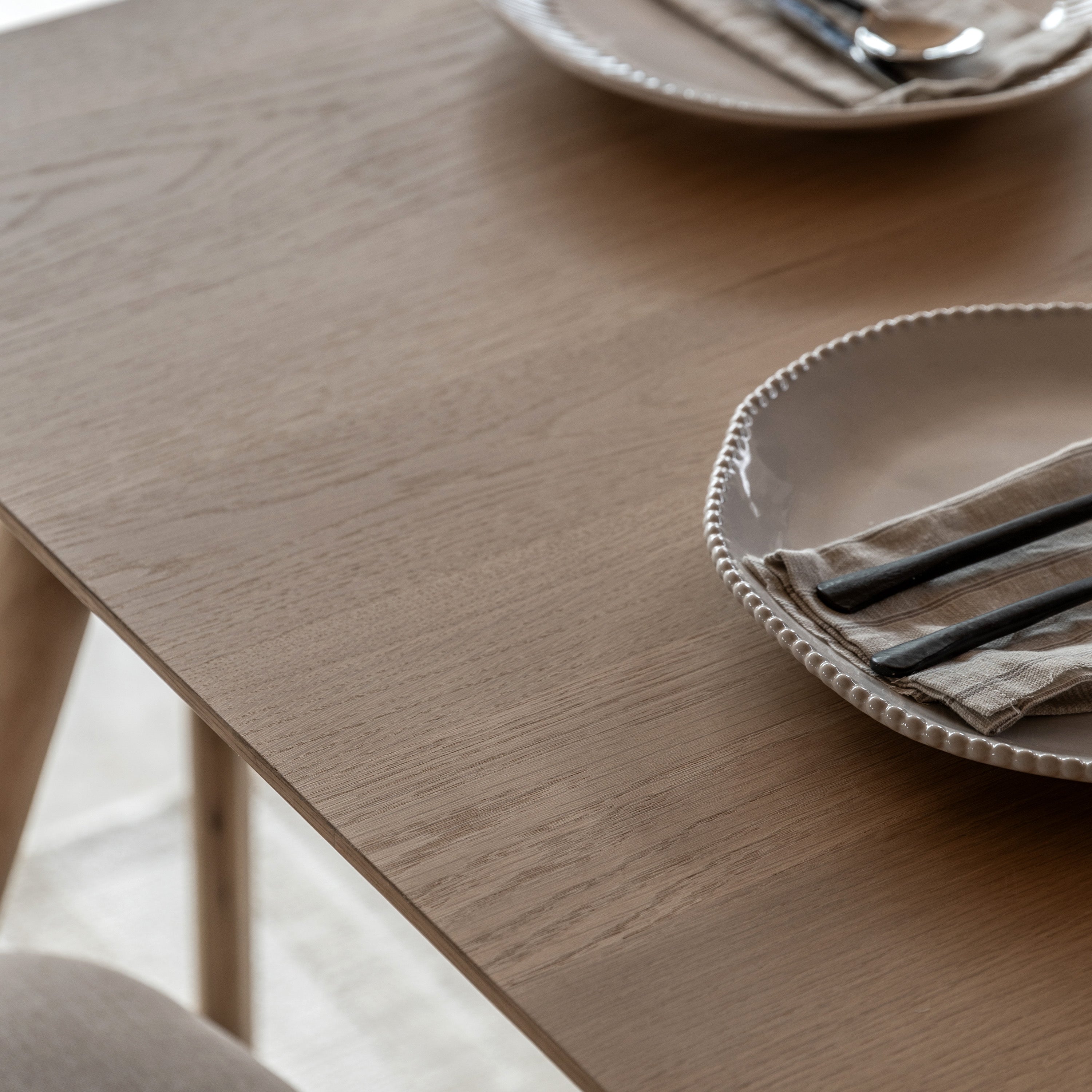 Laceby Natural Oak Wood Dining Table | 4-6 Seater